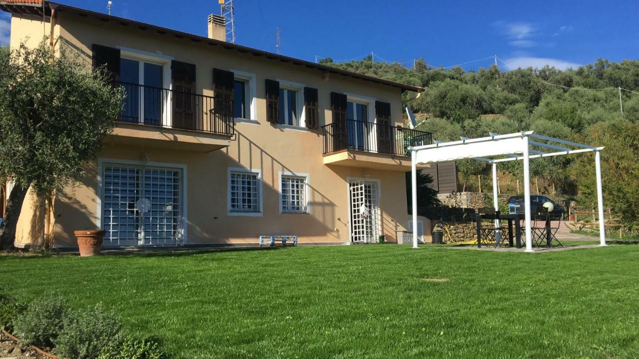 Agriturismo Oltrealmare Civezza Екстериор снимка