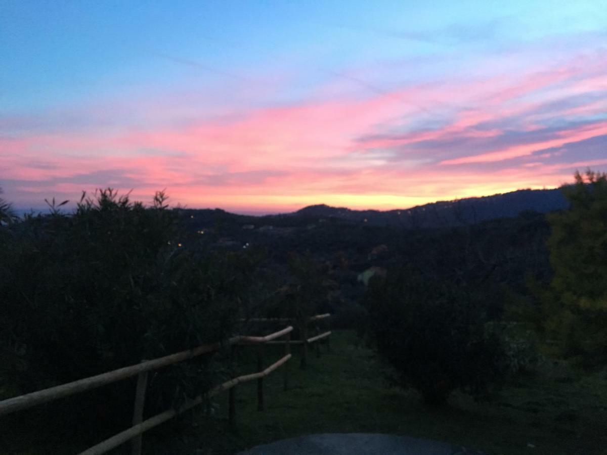 Agriturismo Oltrealmare Civezza Екстериор снимка