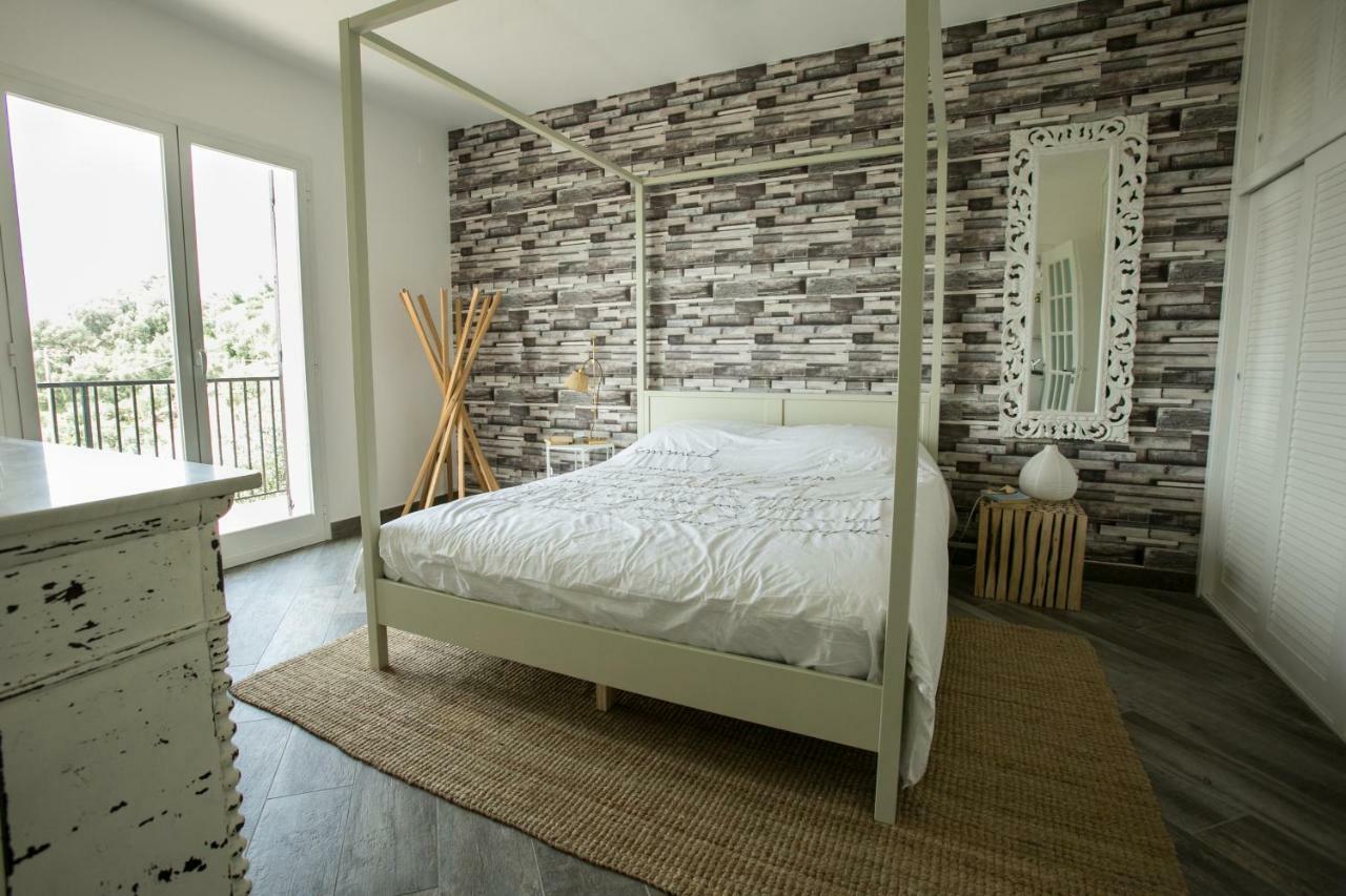 Agriturismo Oltrealmare Civezza Екстериор снимка